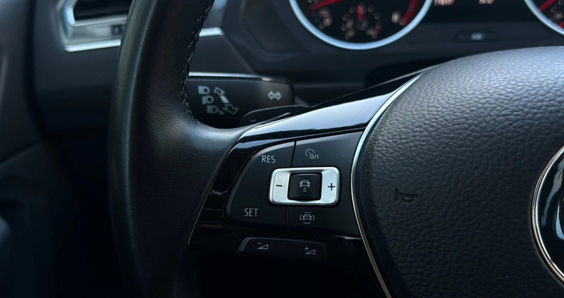 Volkswagen Tiguan Allspace cena 119000 przebieg: 71815, rok produkcji 2020 z Stary Sącz małe 379
